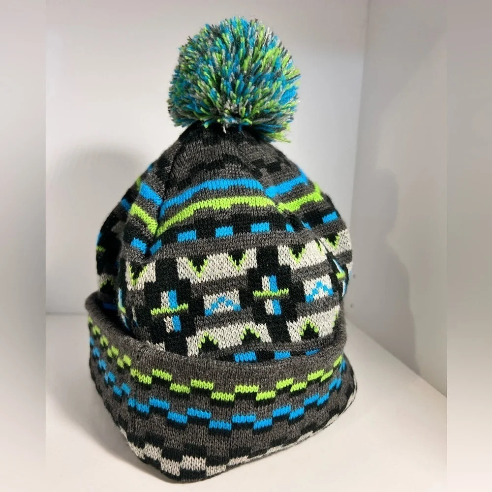 Embroidered Acrylic stretchy knit blue gray beanie with Pom, OS